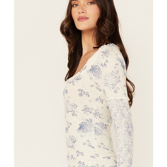 Free People Clover Printed Long Sleeve Scoop Neck Shirt - Picture 2 of 9